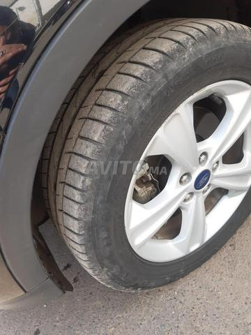 Ford Kuga Diesel Manuelle 2017 à Casablanca - 2