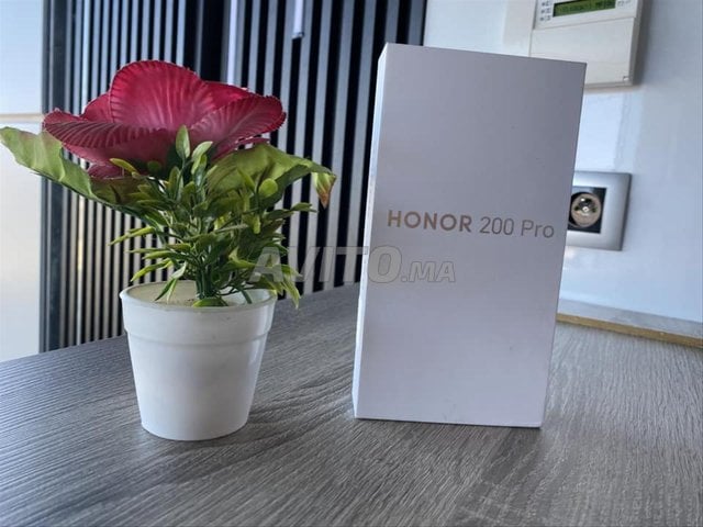 NEUF HONOR 200 PRO  NOIR 12RAM 512GB / MA7AL