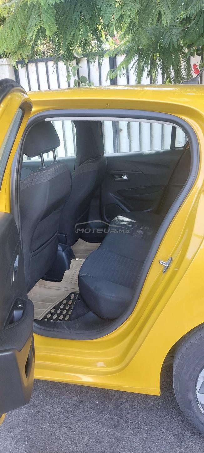 une voiture à vendre
