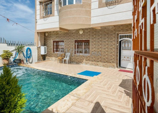 فيلات اللكراء