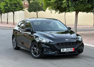 ford focus st line
