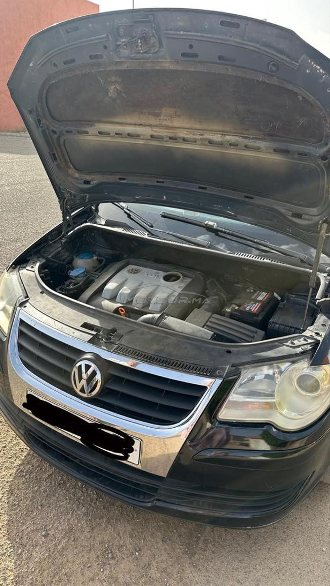 voiture Volkswagen touran
