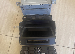 Post radio opel astra j 2012 