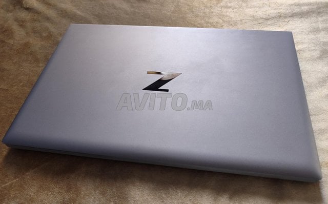 HP zbook firfly G7 workstaion mobile i7 10 th