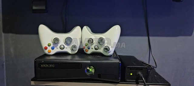 Xbox 360 slim flaché