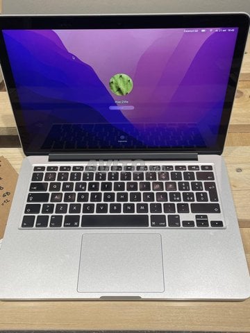 Macbook pro 2015 8/256 Cycle 128 7h de charge