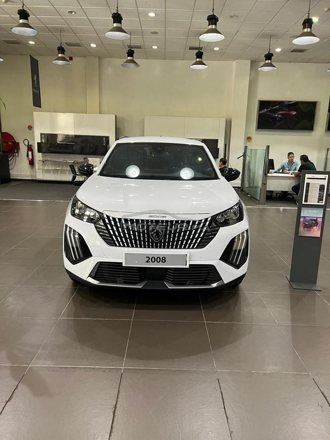 Peugeot 2008 Diesel Automatique 2024 à Agadir