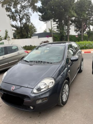 Fiat Punto Diesel Manuelle 2015 à Temara