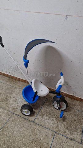 tricycle  bleu 