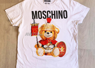 T-SHIRT MOSCHINO ORIGINAL  TAILLE  M
