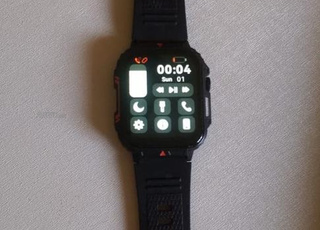 smart watch ba9a n9iya o b taman mzyan