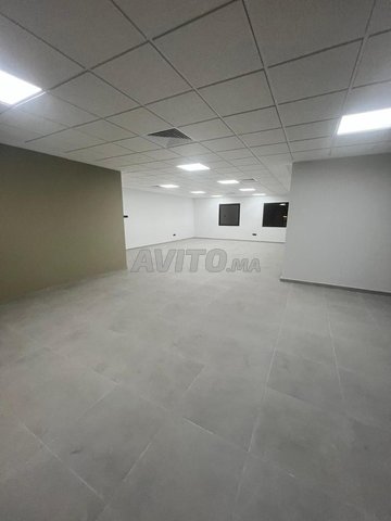 مكتب جديد 110 م² للإيجار بجانب ONCF