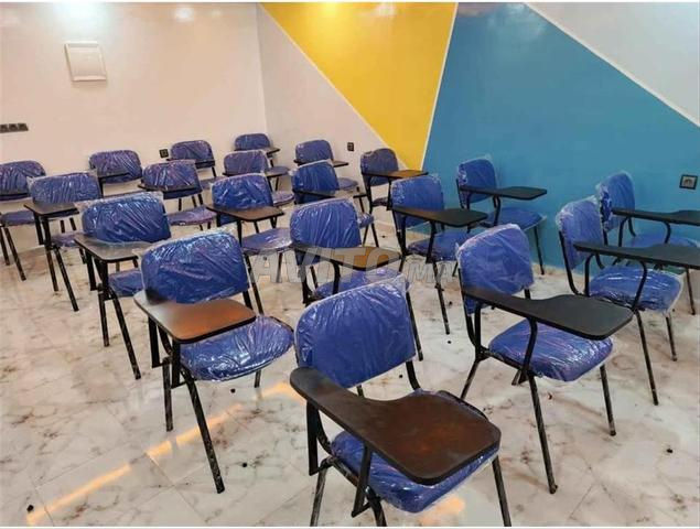 Chaise iso et les chaise avec écritoire promo