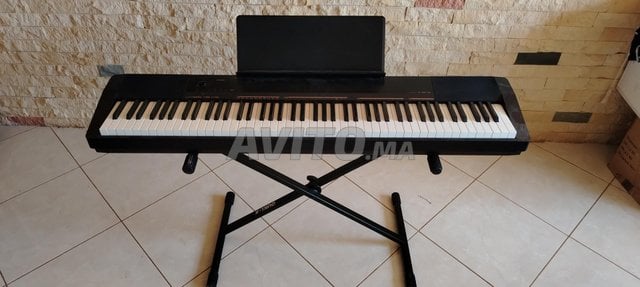 piano électrique CASIO cdp-130