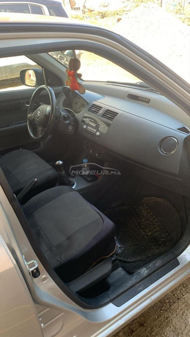 je vends une suzuki Swift