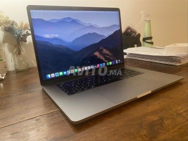 15 Inch MacBook Pro 2016 Touch Bar