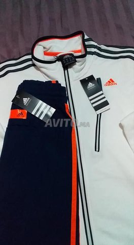 Survtement et Espadrille Adidas 43  originales  