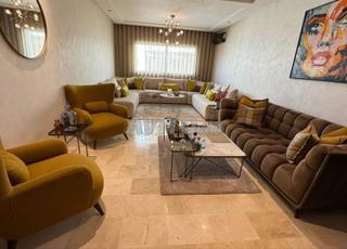 APPARTEMENT À VENDRE À VAL FLEURI 