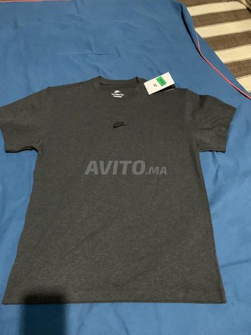 tchakita Nike original et Chort Jordan original 