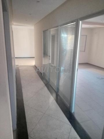 location de bureau 185m2 à Roches noires  - 2