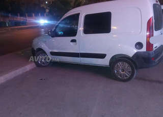 رينو كانغو ديزل يدوي 2010 في الدار البيضاء