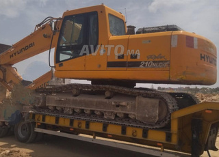            HYUNDAI 210Lc.    