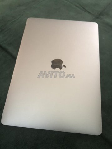 MacBook pro 2018 i5