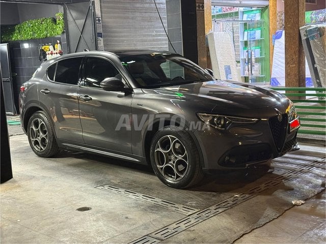 alfa Romeo stelvio Q4 210 Ch