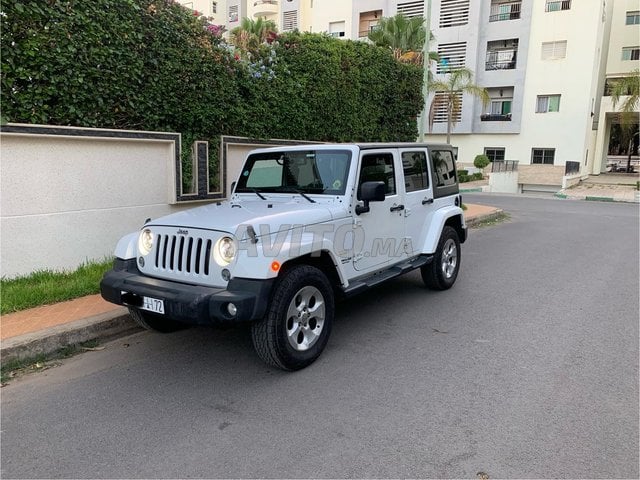 Jeep Wrangler Sahara 2016 kilométrage 176’000KM