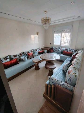 شقة جميلة بجانب البحر