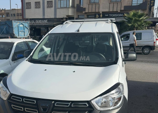 عندي السيارة في ملكي بغت نشتغل ونقل بضئع