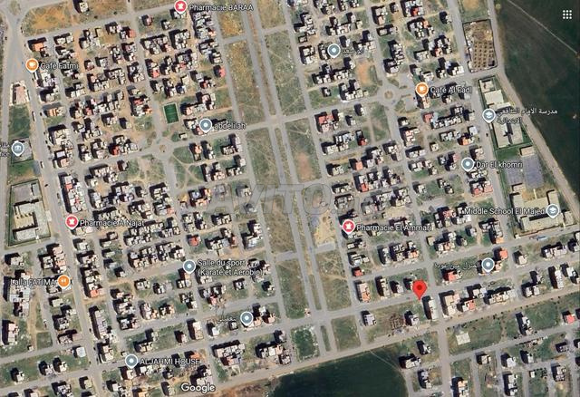 قطعة أرضية تجارية  107متر  R2 شارع رئيسي 20 متر 