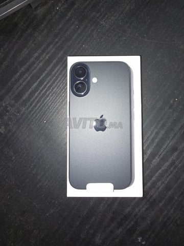 iphone 16 normal black neuf 