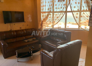 Appartement meublé au centre-ville avec vue sur la mer sans intermédiaire