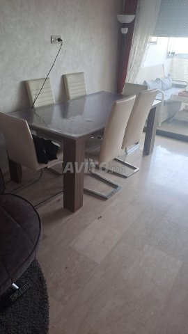 Vente salle à manger 1.90*0.95 avec 6 chaises 