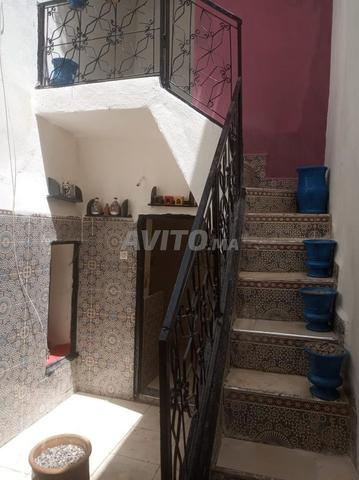 une petite maison à vendre à encienne médina