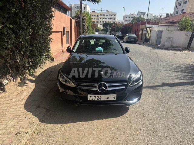 Mercedes-Benz 220 Diesel Automatique 2016