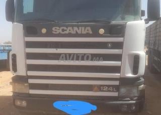 شاحنة للبيع