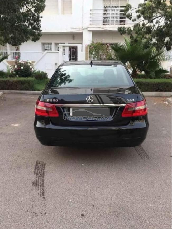 voiture tres bnn état avec motor ba9i jdiiiiiid