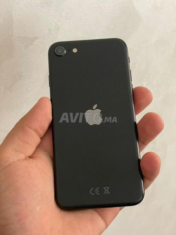 iphone se 128 gb officiel 84 etat de batterie 