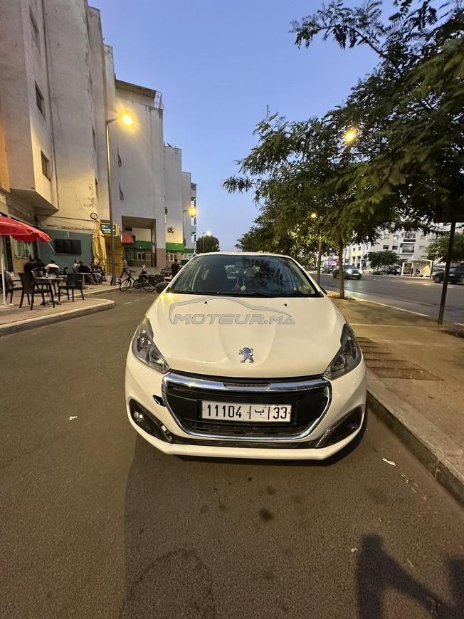 Peugeot 208 Diesel Manuelle 2019 à Agadir