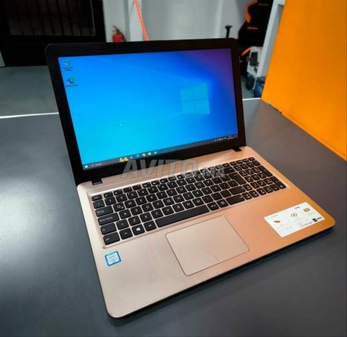Asus i5 6ème Ram 8 Disc SSDD batterie 4h écran 15 