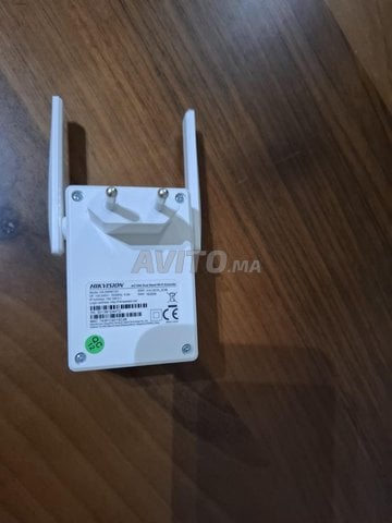 Répéteur Wifi hikvision AC 1200