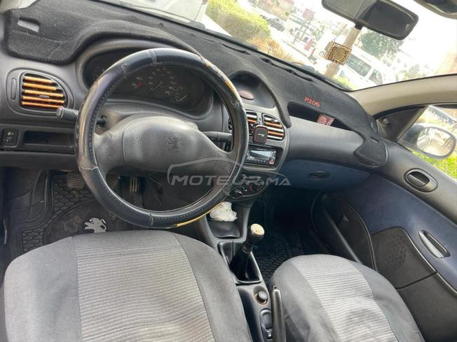 Peugeot 206 Essence Manuelle 2001 à Salé