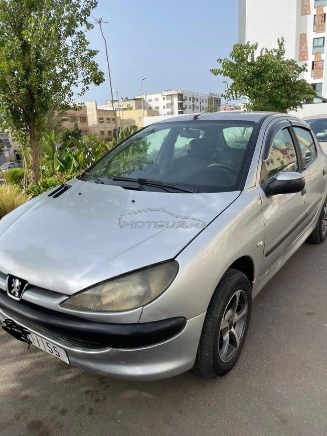 Peugeot 206 Essence Manuelle 2001 à Salé