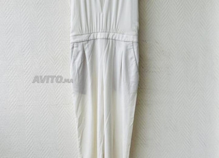 Combinaison blanche BCBG Maxazria