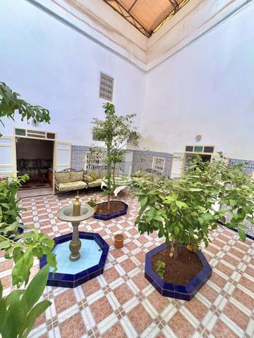 Riad et 2 Douiriat à Vendre