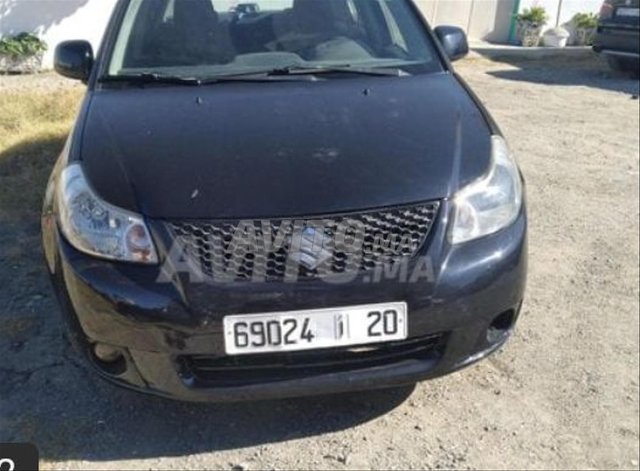 Suzuki SX-4 Essence Manuelle 2010 à Had Soualem