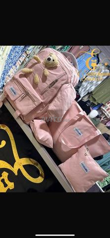 جميع المستويات سلعة مستوردة جودة الثمن 200 dh فقط