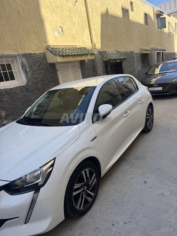 Peugeot 208 allure